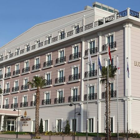 Luxor Garden Hotel โคจาเอลี ภายนอก รูปภาพ