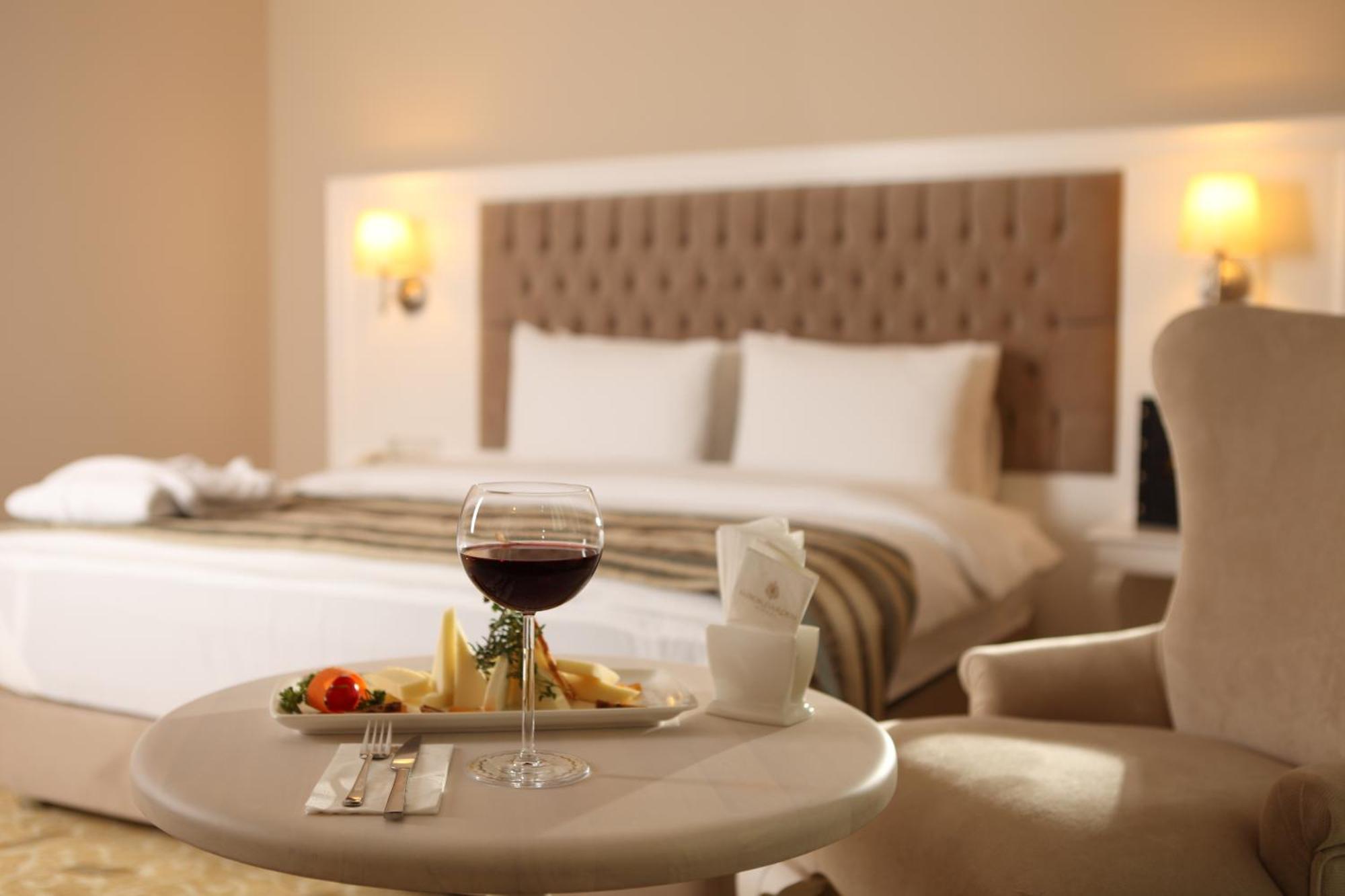 Luxor Garden Hotel โคจาเอลี ห้อง รูปภาพ