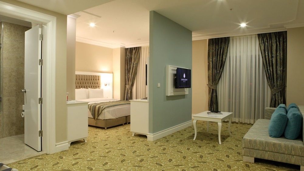 Luxor Garden Hotel โคจาเอลี ภายนอก รูปภาพ