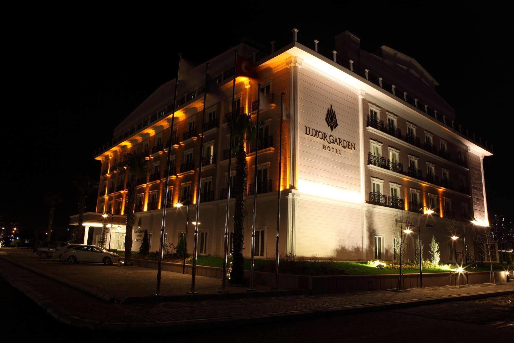 Luxor Garden Hotel โคจาเอลี ภายนอก รูปภาพ