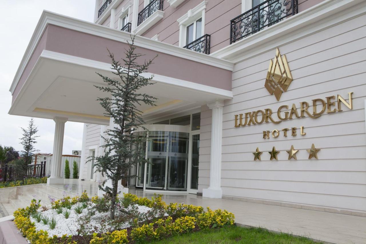 Luxor Garden Hotel โคจาเอลี ภายนอก รูปภาพ